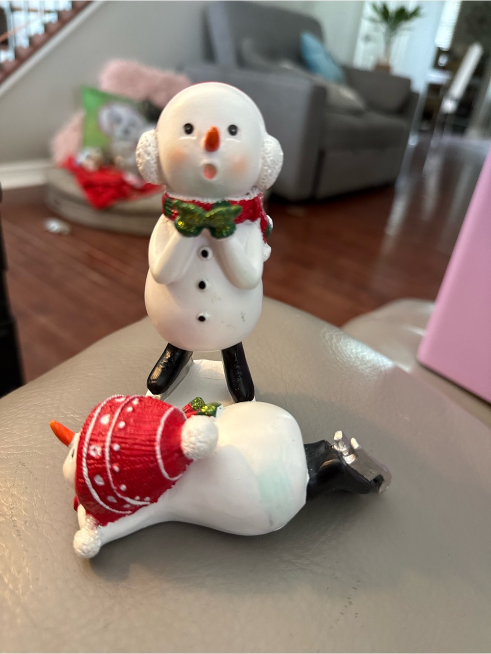 Cute Ceramic Snowman Figurines ice skating